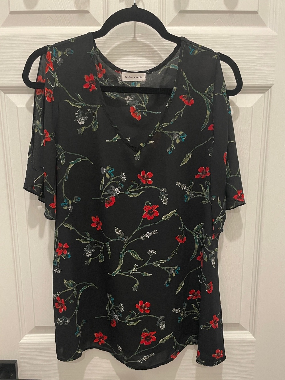 Black Floral Cold-Shoulder Top